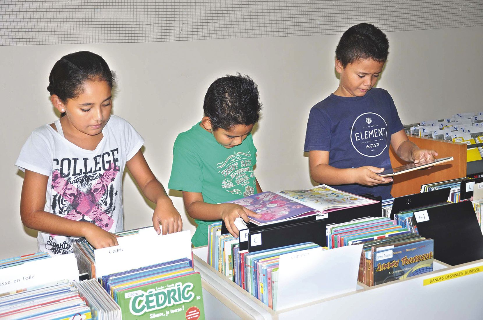 Les enfants ont pu compulser les livres, les albums  ou les magazines dédiés à leur âge.