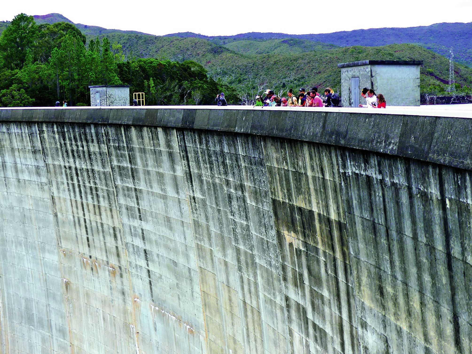 Les visites du barrage ont rencontré un franc succès. Il faut dire que la dernière fois qu’il fut ouvert au public remonte au lancement de la Gigawatt, il y a 25 ans.