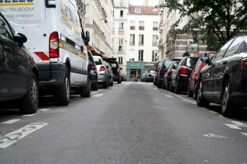 Verbalisation du stationnement à Paris : la double peine pour les