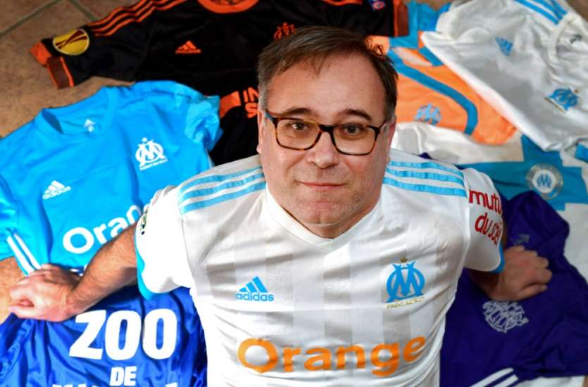 L'histoire illustrée de l'Olympique de Marseille - Un club, une légende :  Pérès, Jean-François, Christopher: : Sports et Loisirs