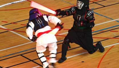 Des apprentis Jedi à l'assaut du premier championnat de France de sabre laser