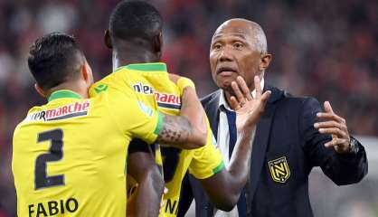 Football : Antoine Kombouaré aurait choisi de rester à Nantes