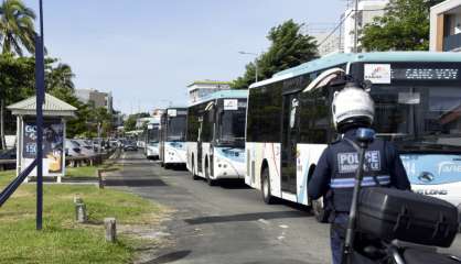 Caillassages : derniers bus supprimés ce soir, 14 lignes suspendues demain