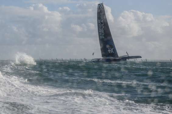 Route du Rhum: casse pour Le Cléac'h, Caudrelier sous pression