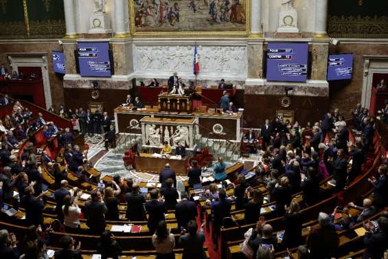 Borne dégaine un sixième 49.3, tensions à l'Assemblée