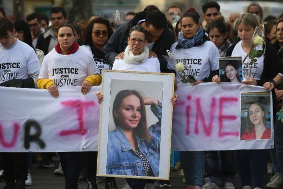 Lot: une marche silencieuse en hommage à Justine Vayrac