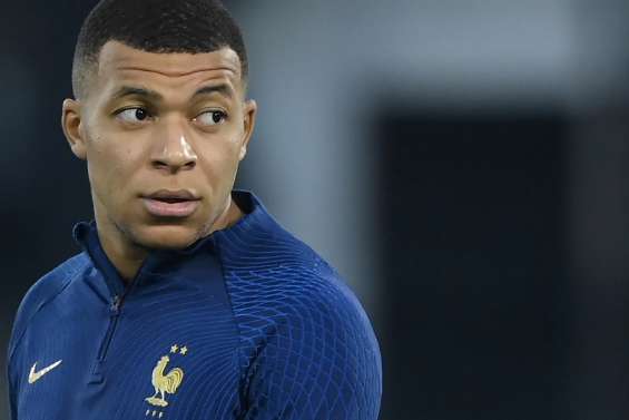 Kylian Mbappé de retour à l'entraînement avec le PSG, trois jours après la finale du Mondial