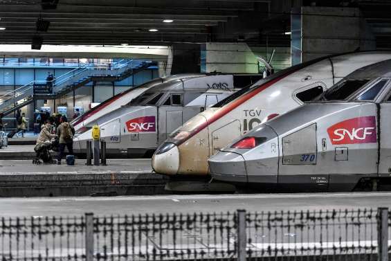 Les contrôleurs de la SNCF en grève tout le week-end, 60% des TGV annulés