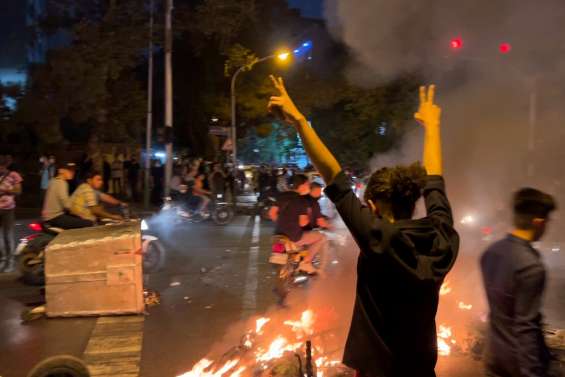 Iran: les manifestants toujours debout, malgré la répression