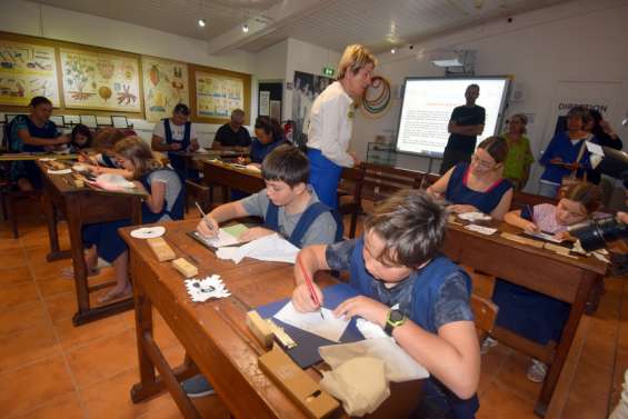 L'atelier écrire à la plume revient à 14 heures au musée de la ville de Nouméa