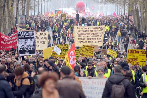 Social : salaires, chômage, retraites : les syndicats donnent de la voix