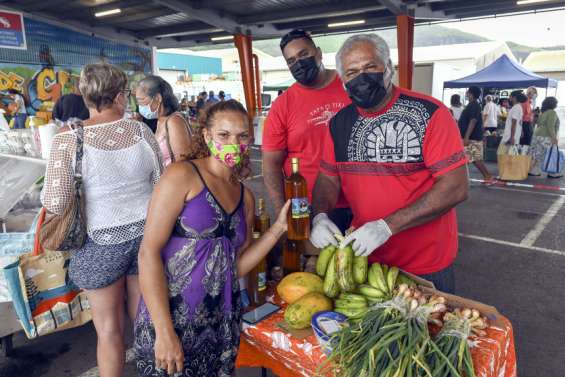 Le marché spécial fêtes de Ducos est ouvert jusqu'à 20 heures ce mercredi