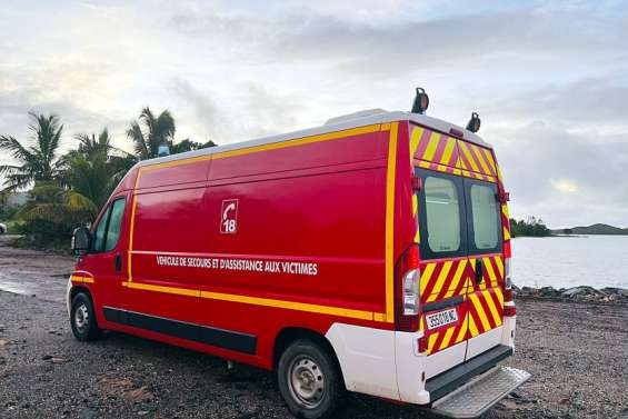 Blessée au pied, une personne âgée sauvée sur l’îlot Neba, à Poum