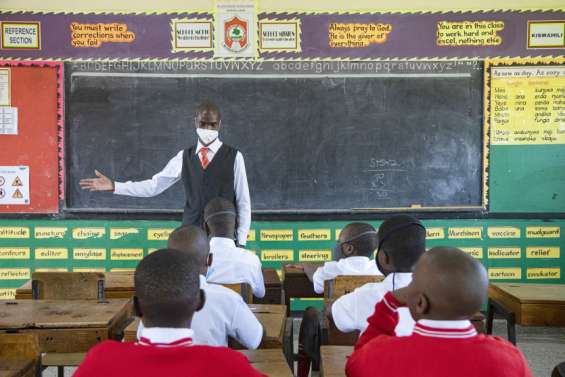 Après deux ans de fermeture, les écoles rouvrent