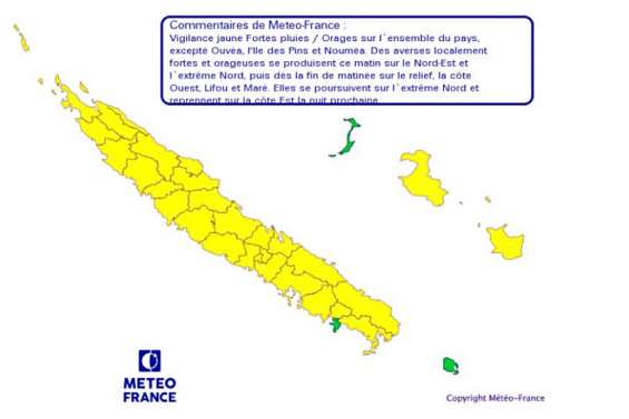 Fortes pluies et orages : éboulement sur la RT1 à Bourail