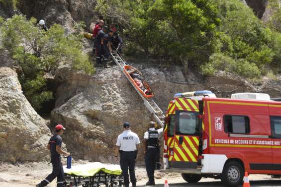 Accident de parapente au Ouen-Toro : deux personnes piégées dans une falaise