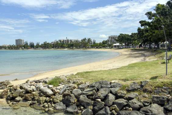 La plage de l’Anse-Vata de nouveau évacuée