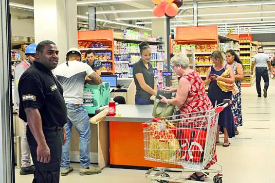 À Dumbéa-sur-Mer, l'essor de l'offre commerciale réjouit et interroge