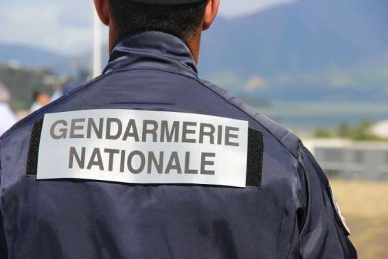 Échauffourées et gendarmes en renfort à l'île des Pins