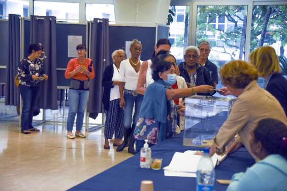 Philippe Dunoyer conserve son siège de député de la première circonscription