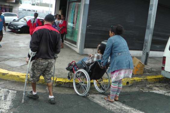 La capitale reste difficile à vivre pour les personnes handicapées