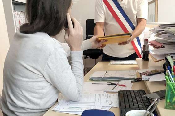 Les employés de mairie, essentiels