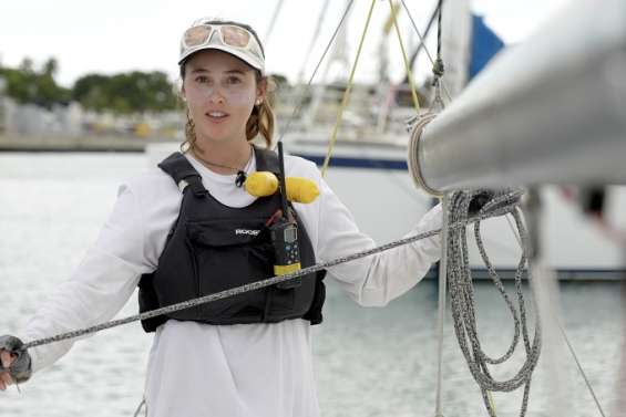 [VIDÉO] Son job d'été : animatrice de voile
au Cercle nautique calédonien