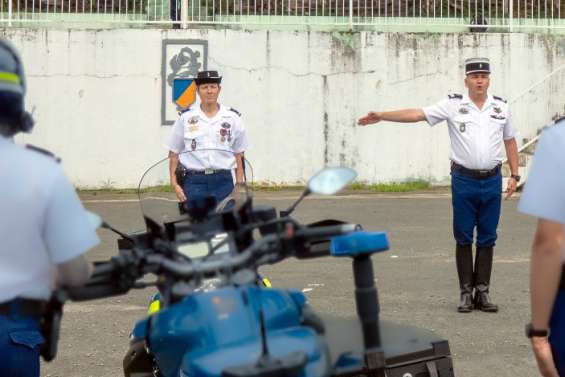 L’adjudant-chef Lydie Mareschal prend la tête de la brigade motorisée de Nouméa