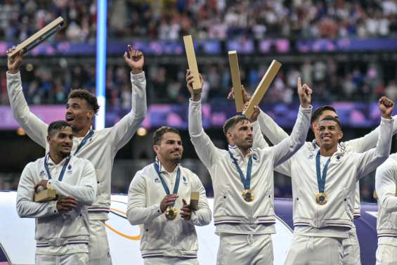 JO – Rugby à VII : les Bleus de Dupont montrent la voie du succès à la France