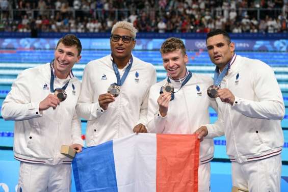 Maxime Grousset et les Bleus médaillés de bronze sur le relais du 4x100 m 4 nages