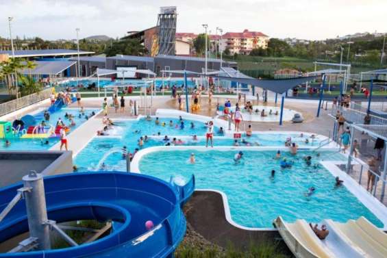 Le centre aquatique de Magenta rouvre ses portes lundi, la piscine de Rivière Salée ferme pour entretien