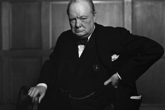 Une photo emblématique de Winston Churchill dérobée au Canada retrouvée en Italie