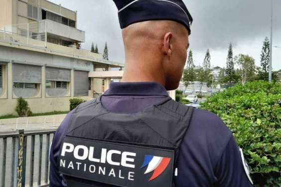 La police relance un avis de disparition inquiétante d'une jeune femme de 16 ans