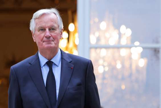 Censure : nouvel appel de Barnier à la 