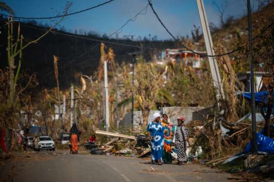 Situation toujours très difficile à Mayotte, mais l’aide arrive et la vie reprend