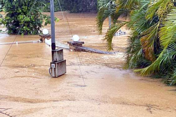 [DIRECT] Lucas : risque de manque d'eau au Mont Mou, à Païta