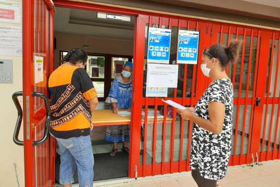 Le collège ouvert pour la distribution des devoirs