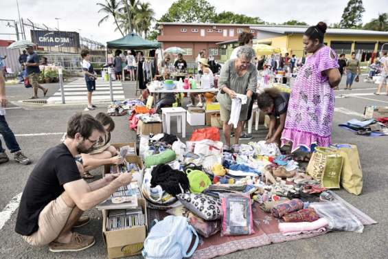 Le vide-greniers de la rue Gargon fait le plein