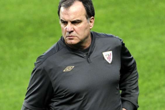 L.Fernandez et la patte Bielsa au Chili