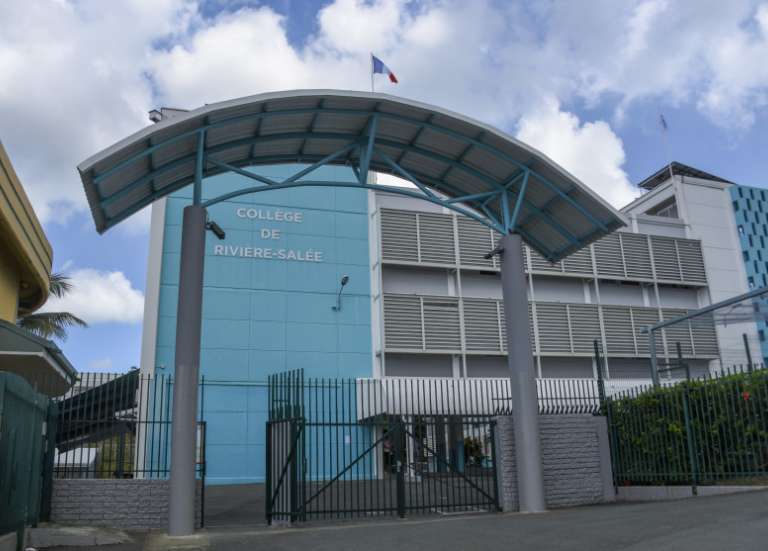 Le collège de Rivière-Salée ne rouvrira pas en 2025