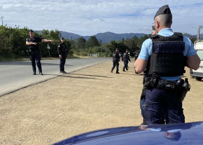 Les gendarmes occupent le terrain dans le Grand Nouméa