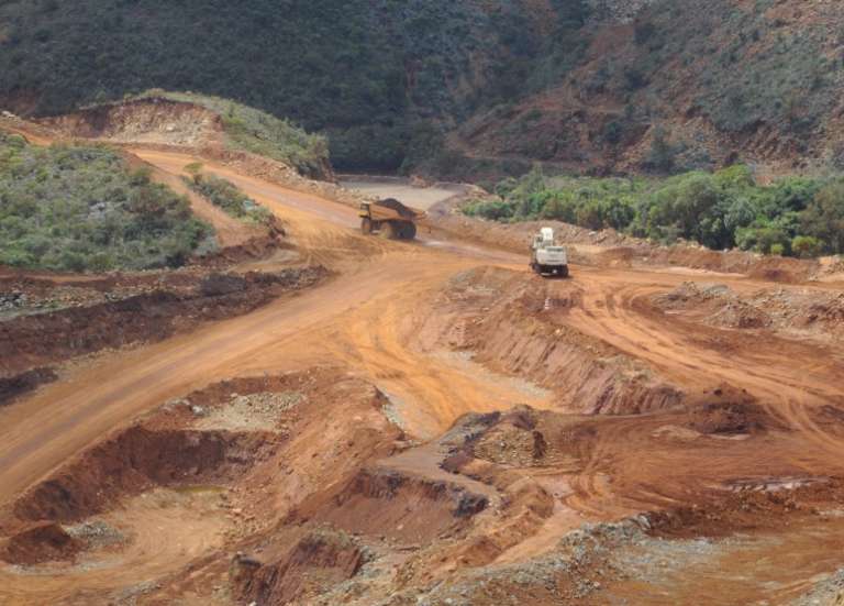 À Thio, le berceau de l’industrie mondiale du nickel ferme ses portes