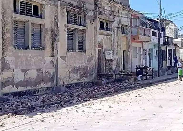 Après l’ouragan Rafael, Cuba secouée par un puissant séisme de 6,8