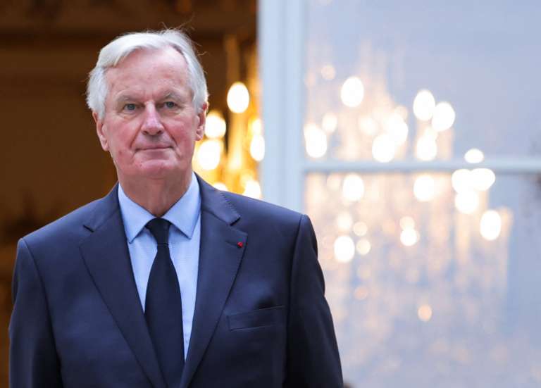 Censure : nouvel appel de Barnier à la 